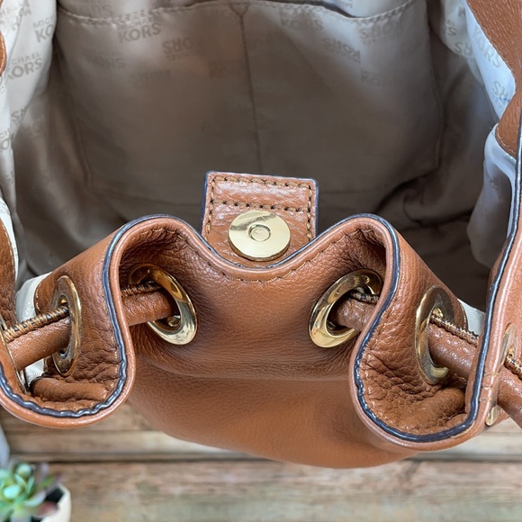 Michael Kors Shoulder Bag Purse Handbag Designer Bag - Picture 10 of 16